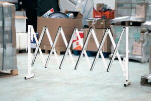 Expanding barrier in use - warehouse
